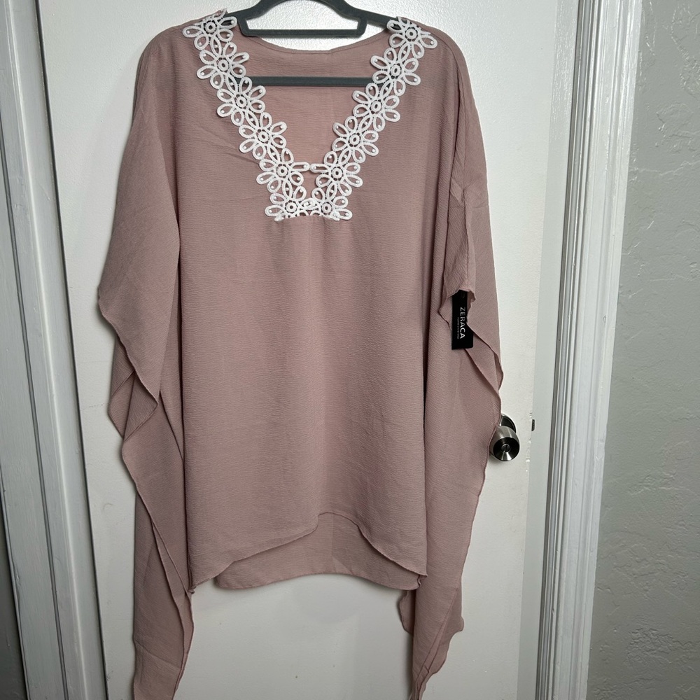Zeraca Cover up in the color evening sand
